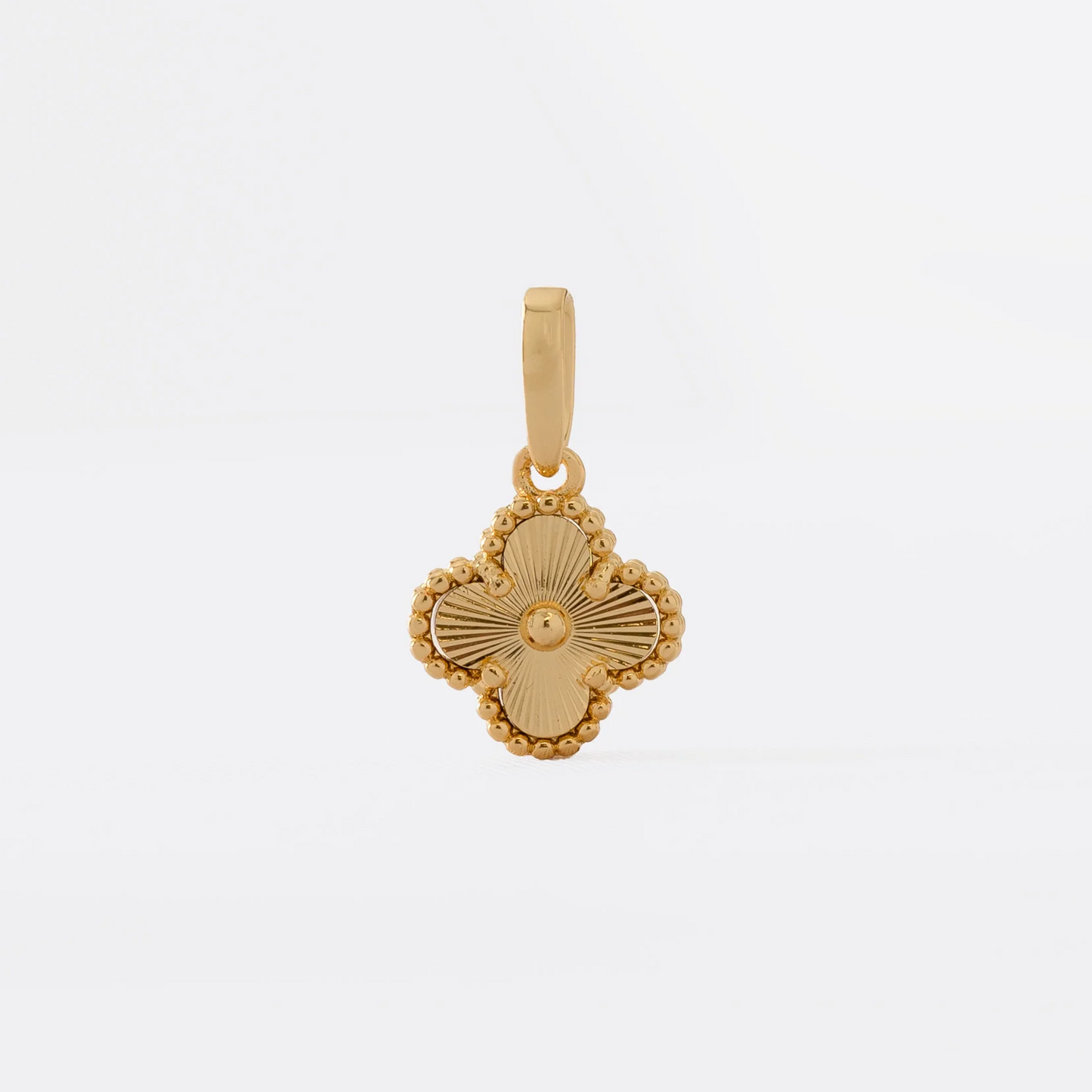 Dije Clover Sol Esfera