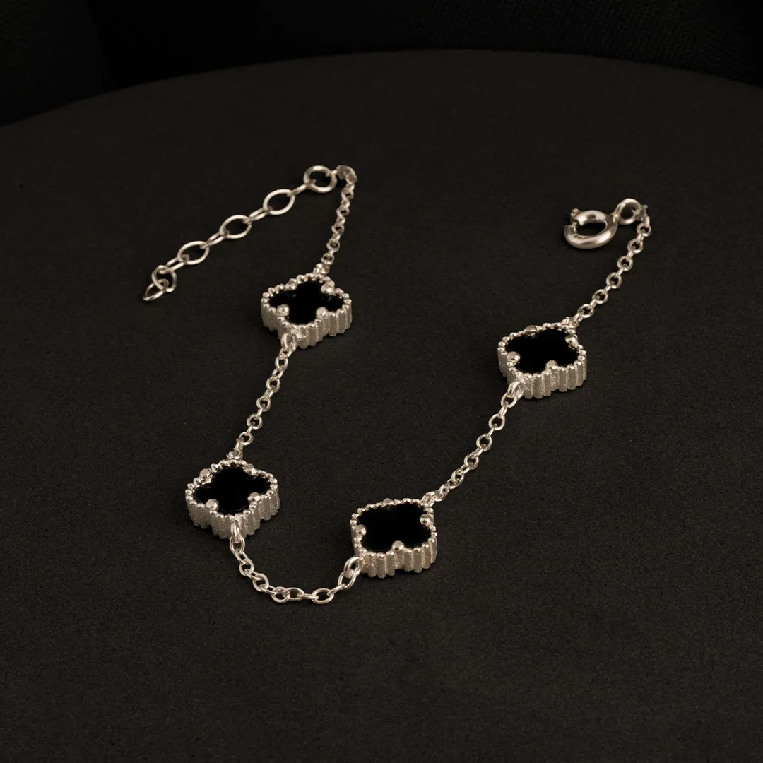 Pulsera Clover Black 4H 10mm 17cms + Extensor