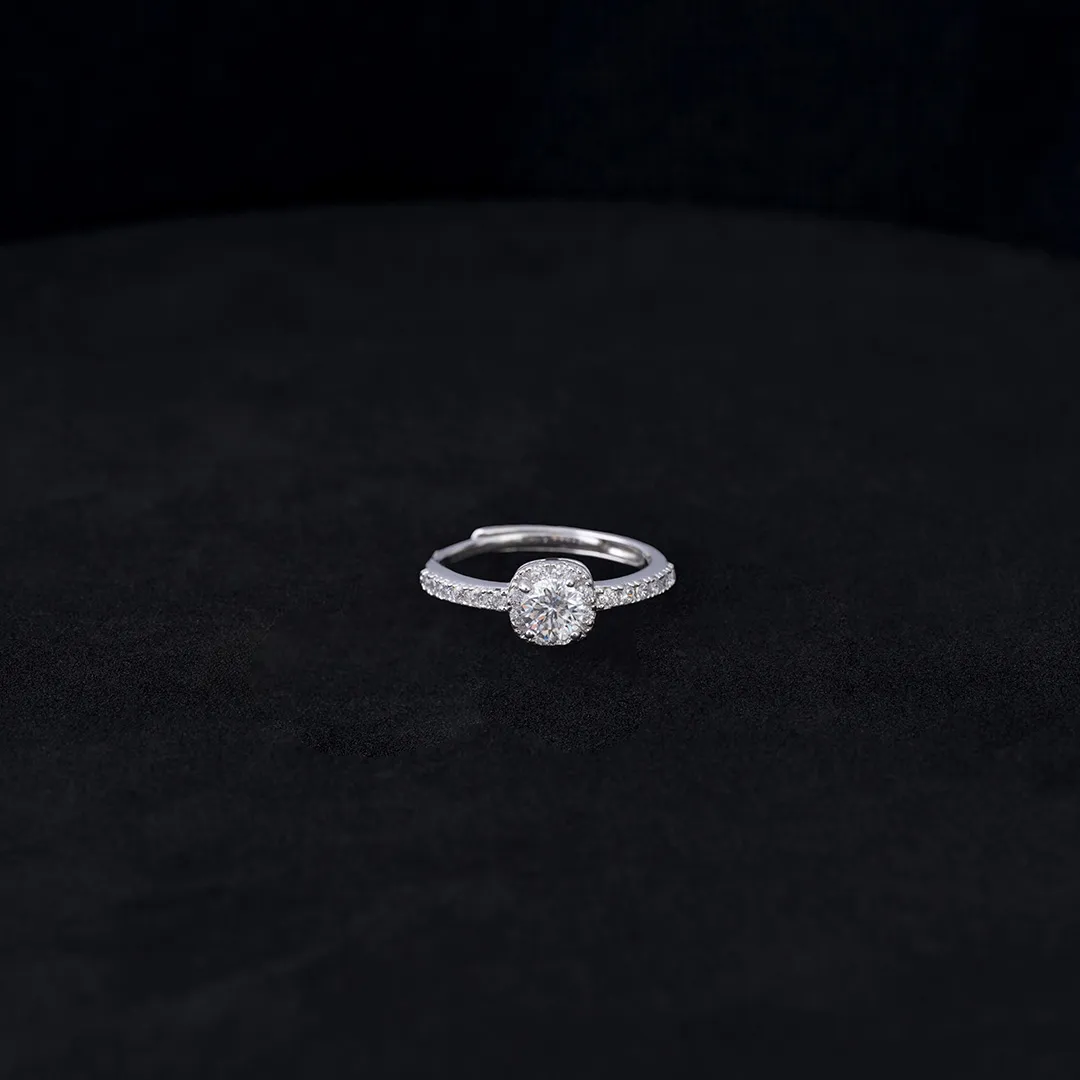 Anillo Solitario Moisanita Classic Ajustable