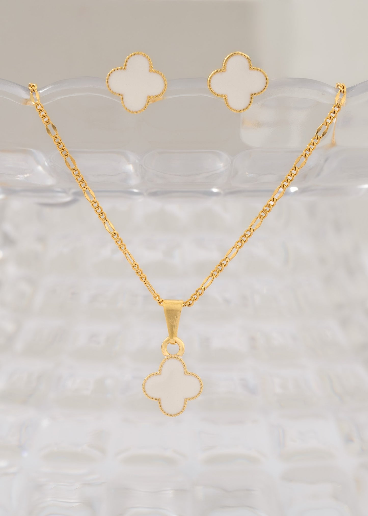 Conjunto Trébol Blanco